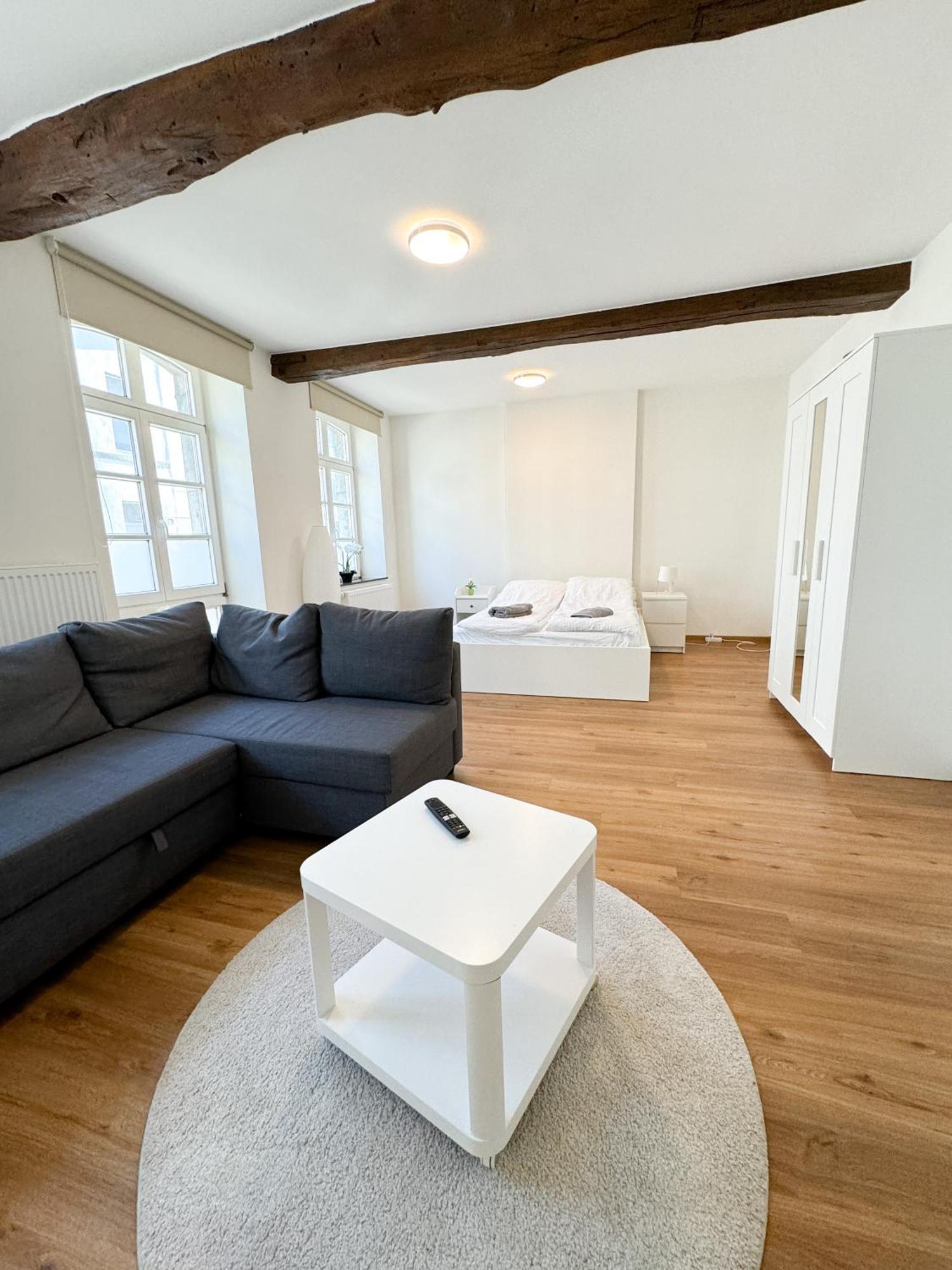 Praktisch & Modern - Voll Ausgestattetes Apartment シュトルベルク エクステリア 写真
